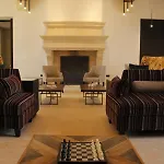 College Des Doctrinaires, Hôtel, Résidence Et Hotel