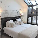 College Des Doctrinaires, Hotel, Et 렉투르