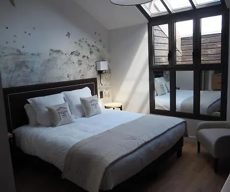 College Des Doctrinaires, Hotel, Et 4*