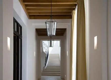 College Des Doctrinaires Hotel 4*