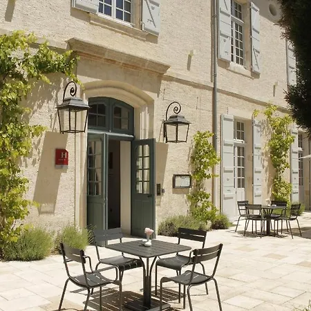 College Des Doctrinaires Hotel