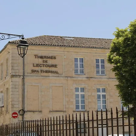 Otel College Des Doctrinaires, Hotel, Et Lectoure