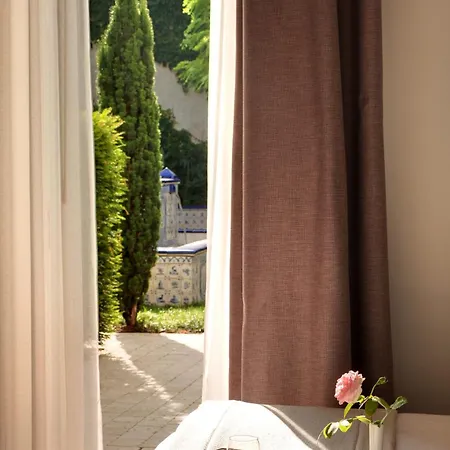 Hotel College Des Doctrinaires, BW Premier Collection 4* レクトゥール