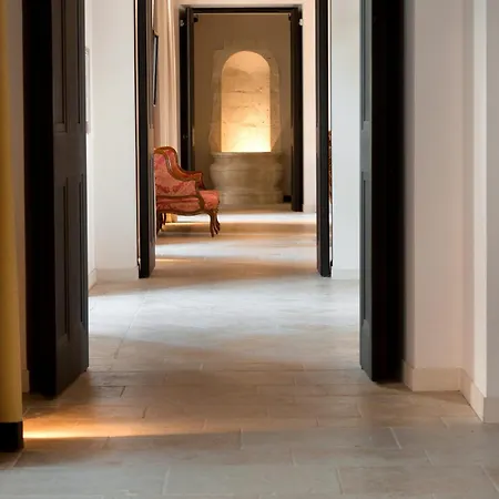 Hotel College Des Doctrinaires, BW Premier Collection ホテル