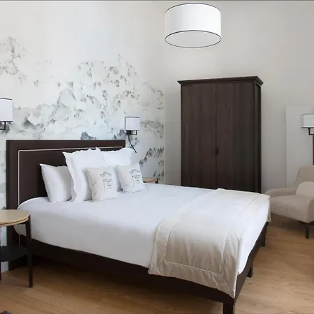 Hotel College Des Doctrinaires, BW Premier Collection ホテル レクトゥール