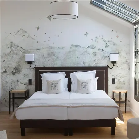 Hotel College Des Doctrinaires, BW Premier Collection ホテル