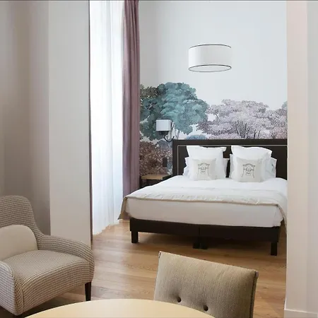 ホテル Hotel College Des Doctrinaires, BW Premier Collection