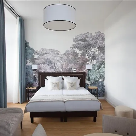 ホテル Hotel College Des Doctrinaires, BW Premier Collection