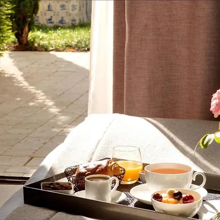 ホテル Hotel College Des Doctrinaires, BW Premier Collection 4*