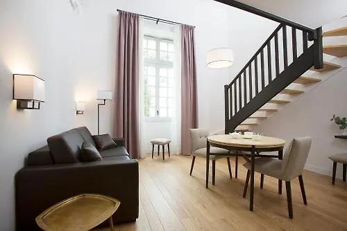 酒店 College Des Doctrinaires, Hotel, Et