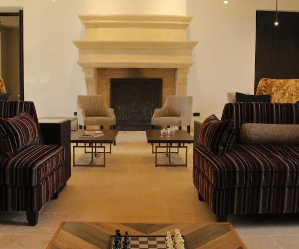 College Des Doctrinaires, Hotel, Et 酒店