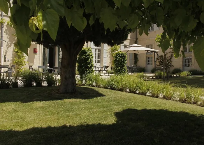 酒店 College Des Doctrinaires, Hotel, Et 4*