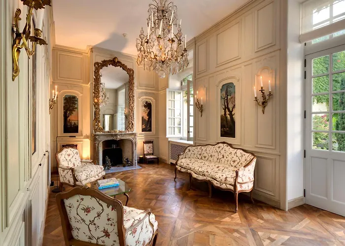 College Des Doctrinaires, Hotel, Et 4*