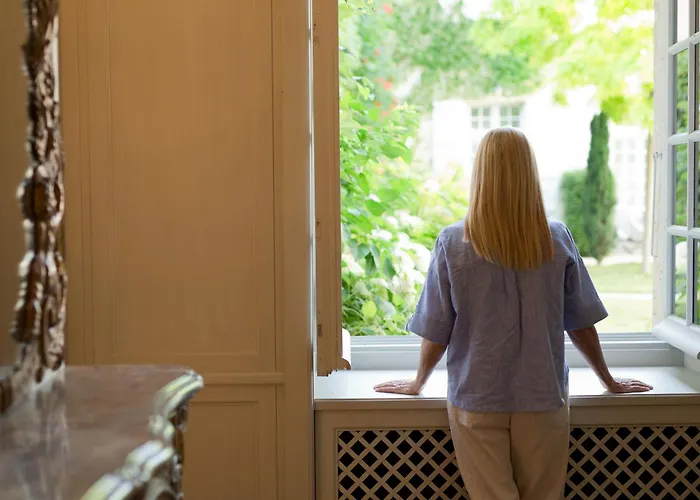 College Des Doctrinaires, Hotel, Et 酒店