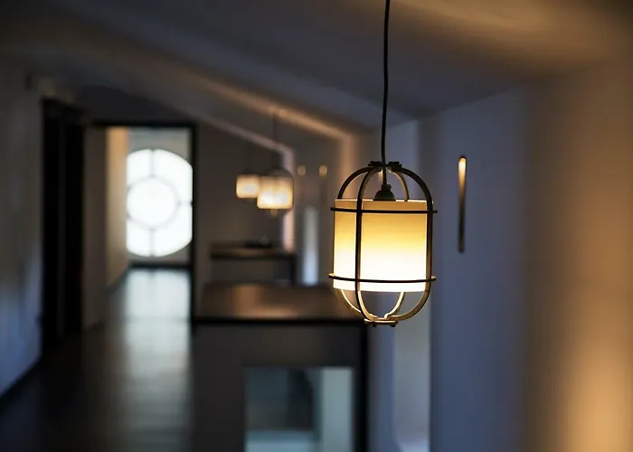 College Des Doctrinaires, Hotel, Et 4* Лектур